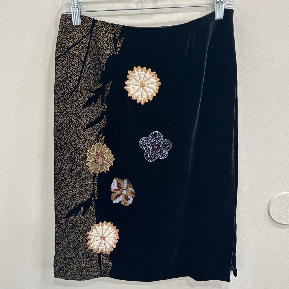 VTG 90s Y2K Carlisle Black Silk Velvet Skirt Gold Embroidered Floral Beaded 4